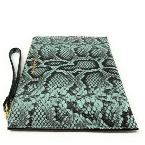 NWT Michael Kors Python XL Zip Clutch - Pale Jade - Picture 5 of 12